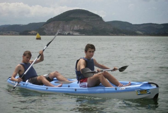 Kayak ride 